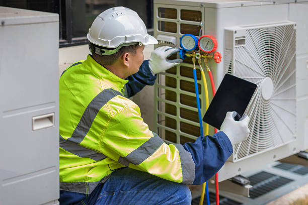 Professional Hvac technician working in Burlington, MA